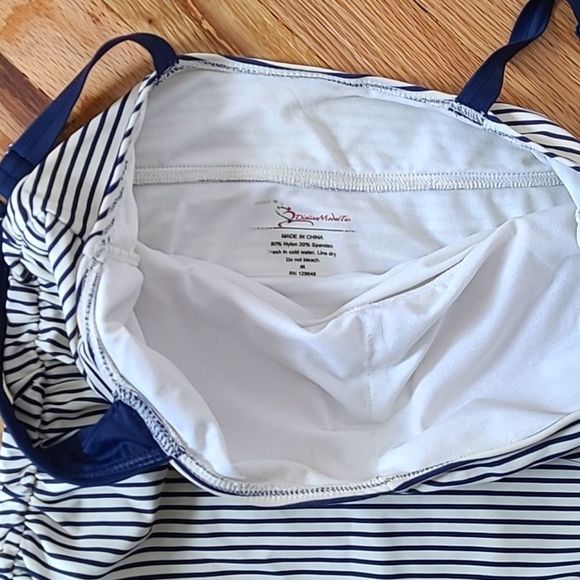 🧡2/$15 Bundle **Divine Modestee Striped Blue/White Tankini Top size M - Picture 4 of 4
